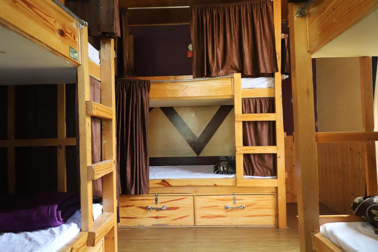 Indian Backpackers Hostel Manāli Eksteriør billede