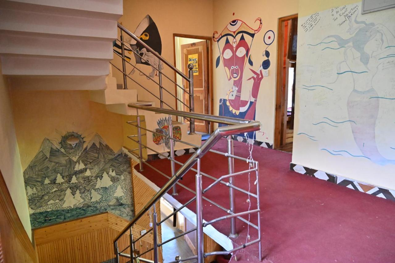 Indian Backpackers Hostel Manāli Eksteriør billede