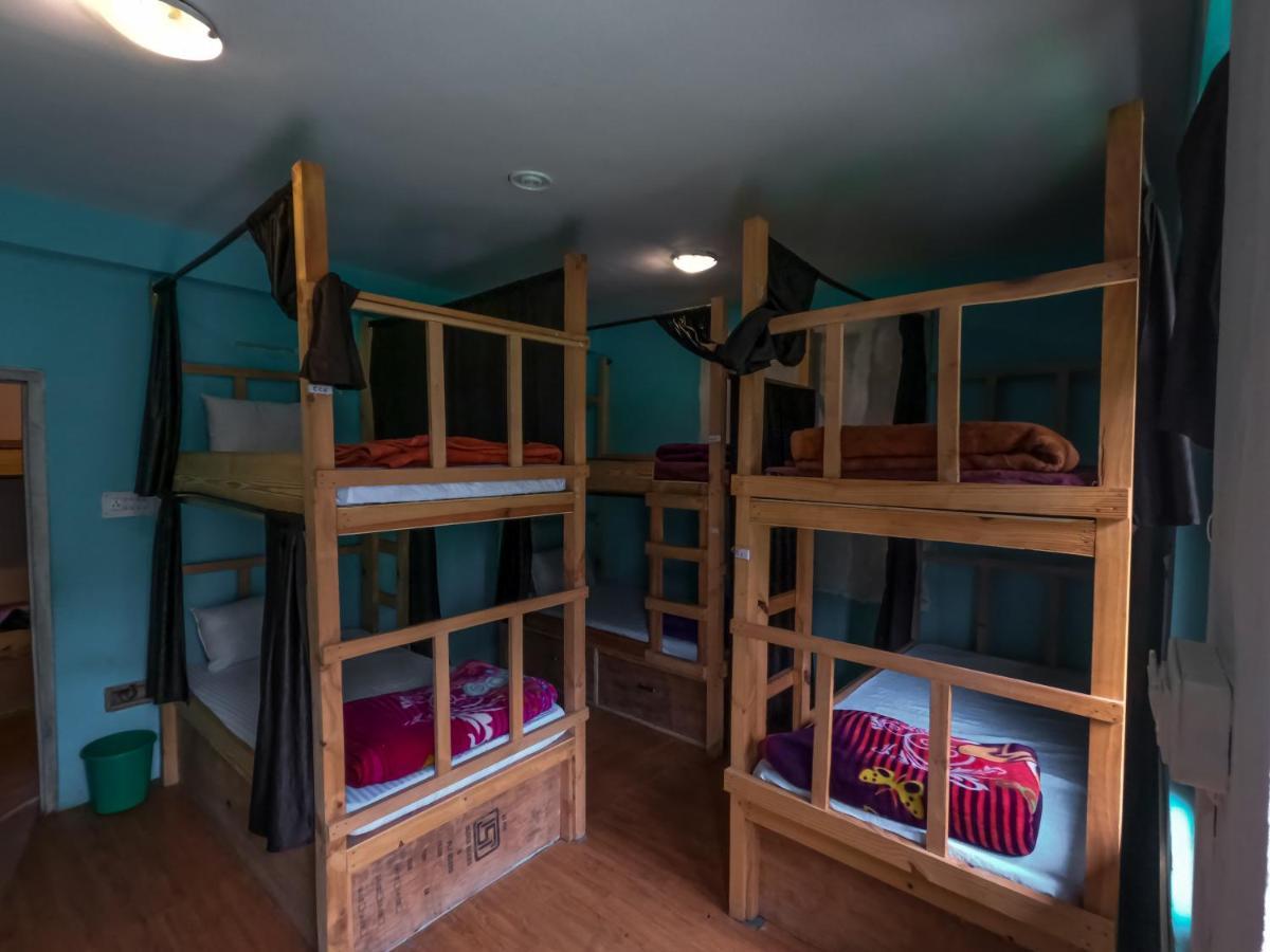 Indian Backpackers Hostel Manāli Eksteriør billede