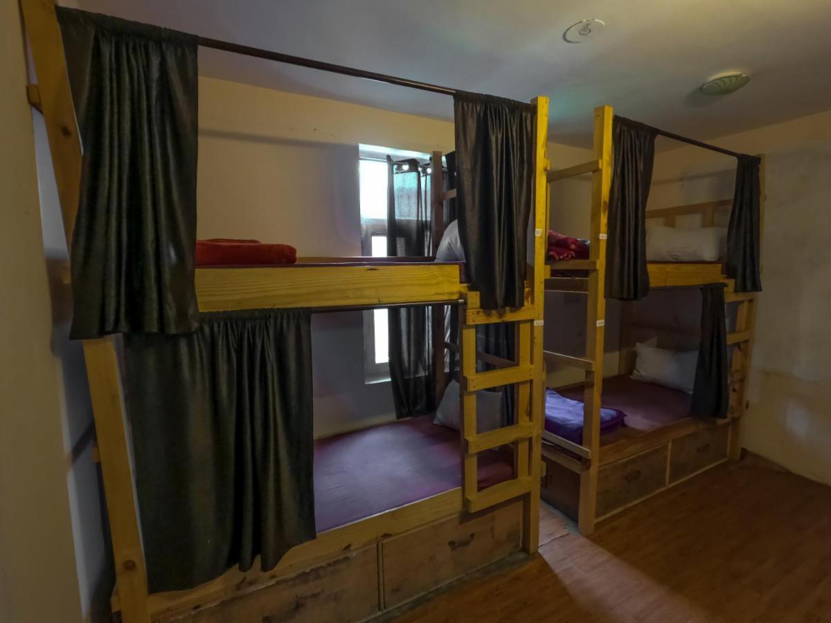 Indian Backpackers Hostel Manāli Eksteriør billede