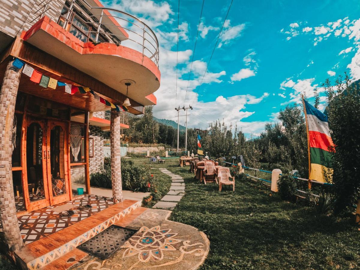 Indian Backpackers Hostel Manāli Eksteriør billede